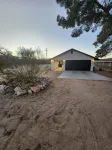 Charming 2-bedroom house with a unique pink esthetic - 3-Star