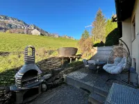 Cozy chalet in the Swiss Alps with Heidi bed. Pet friendly! - Wifi