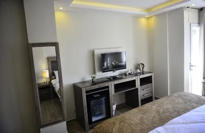 Moses Residence Hotels in 