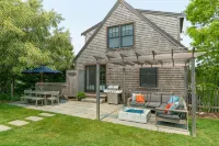 Perfect Family Vacation Home! Heated Salt Water Pool - Car Ferry Tix Available - Pools