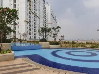 Travelibu @ Bassura City Apartment - Rooftop Pools