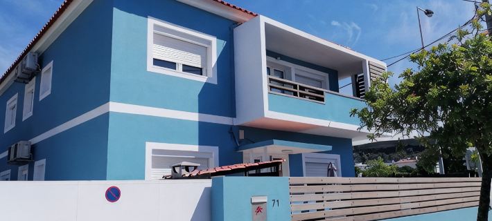 Lisbon Beach Apartments 2. Beach 500 Mts, terrace, barbecue, pets welcome. Hotéis em Almada