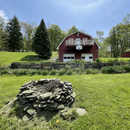 Bird Spring Hill House - Charming Catskills Getaway