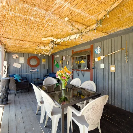 Cozy Swell House- Pet Friendly, Fenced Backyard: 2 King Beds