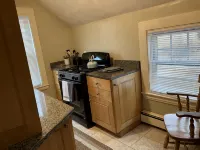 2-Bedroom Apt Sleeps 7! - 1/4 mile to Beach!