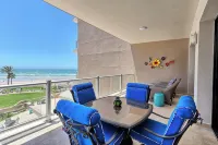 Newly Updated Las Palomas 2BR/2Bath w/bonus area- Ocean Front Cristal - Phase 1 - 4성급