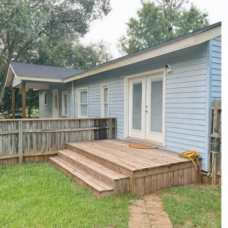 Cozy & Private home w/ in-ground pool