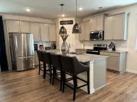 Chic Family Home Near All ATL Hotspots - Bungalows