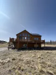 Brand New 4-bedroom cabin/stunning views/king bed, Hot Tub!!! - シャレー
