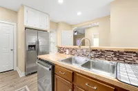 Charming 2-bedroom house in Downtown Fort Wayne - บังกะโล