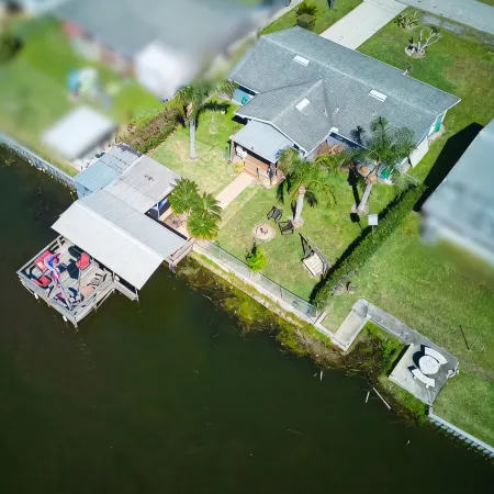 Lakeside Landing on Lake Dora w/ Boat Dock