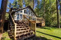 It's Reunion Time! Flathead Lake Waterfront Dream House! - 4-Star