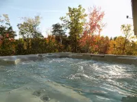 Peace at Pine Run in Hocking Hills: 13 Acres, Hot Tub, & Disc Golf!