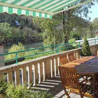 Apt T3 air-conditioned, on the 1st floor of a character residence in CAHORS Others