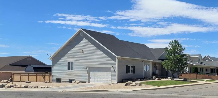 Cedar City, Basement Apartment. Five minutes from the I-15. Pet, family friendly Ξενοδοχεία στην πόλη Iron County