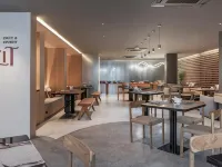 Lilit Bang Lumphu Hotel Hotels near Dusit