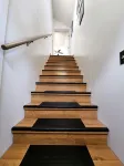 Lakeshore Loft - Spacious Apartment, Walking Distance to Private Beach Access
