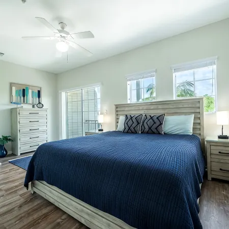 Bermuda Bay Club Un 26 Across Heated Pool n Spa, Beach Access, Nicely Decorated