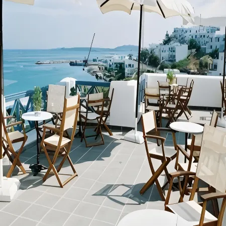 Alexandros Apartments