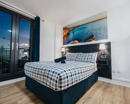 Snoozles Galway City Centre Hotels near Eyre Square Centre