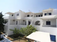 Caeli Paros by Kostas & Joanna Studios