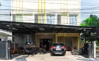 Trision Kostel Near Undip - Universitas Diponegoro