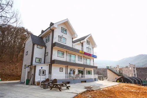 Anseong Pension Ddeulanche - 3 stjerner
