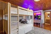Spring Break for Families in Br with Sauna, Hot Tub, Firepit & Amazing Views - Alppimaja