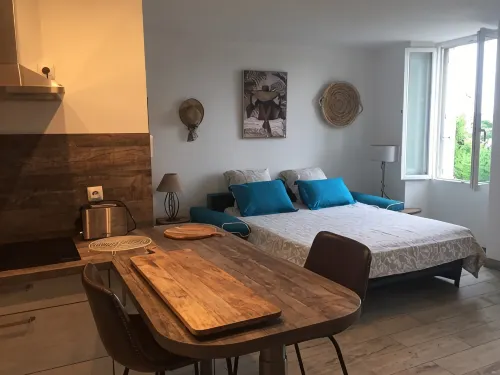 Loft Charmant Dans les Quartiers Provençaux de Cogolin