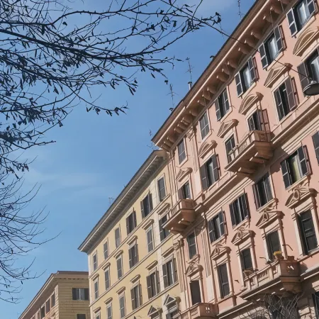 Residenza Cavour Отели рядом с достопримечательностью «Мост Святого Ангела»