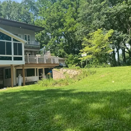 The Hideaway - 19 Private Acres to Explore