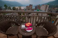 Hotel Pokhara Village & SPA - رومانسي