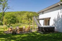 Hog Mountain Chalet • Hot Tub • Near Belleayre - Wifi