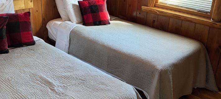 Sleeps 6! Northwoods Escape Near Walker w/Leech Lake Views. Easy Lake Access. Hotels in Cass County