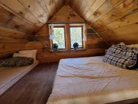 Cabin-Swim-Brook View-Woodfired Sauna-Firepit-Woodstove-7 Min to Stratton-Dog OK