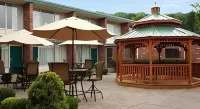 Ramada by Wyndham Butler/Tesla Biohealing Resort 