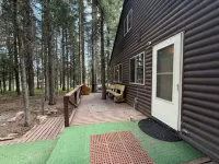 Cozy Cabin in the Woods.  25 minutes to Yellowstone National Park