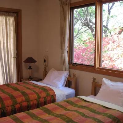 B&Bペンション Second House Plus Отели рядом с достопримечательностью «Возвышенность Кирифури»