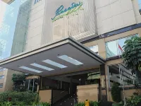 Blessing Residence Hotel - Ostelli