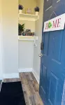 Charming. Cozy. Central Location. - Bungalows