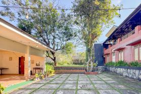 Hotel/Villa Anugerah