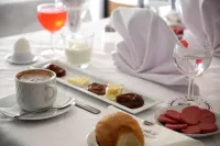 Hotel Ksar Dhiafa by Plaza Hotels & Resorts - Aamiainen