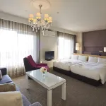 Clayton Bay Hotel