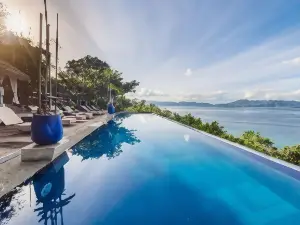 Vivere Azure Resort