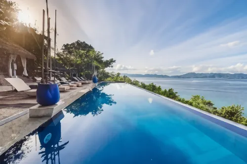 Vivere Azure Resort - 4 tähden