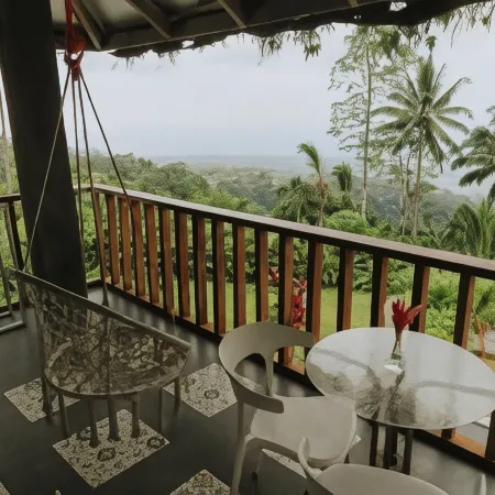 Bintana sa Paraiso Binunsaran