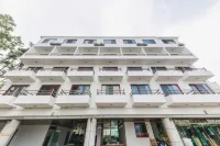 Gangneung Gyeongpodae Motel - โมเทล