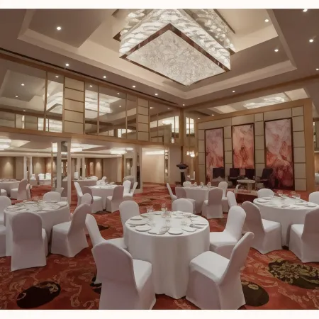 Singhania Sarovar Portico