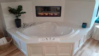 The Great George - Hot Tub