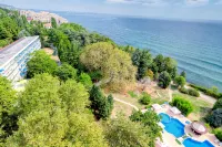 International House of Journalists Resort